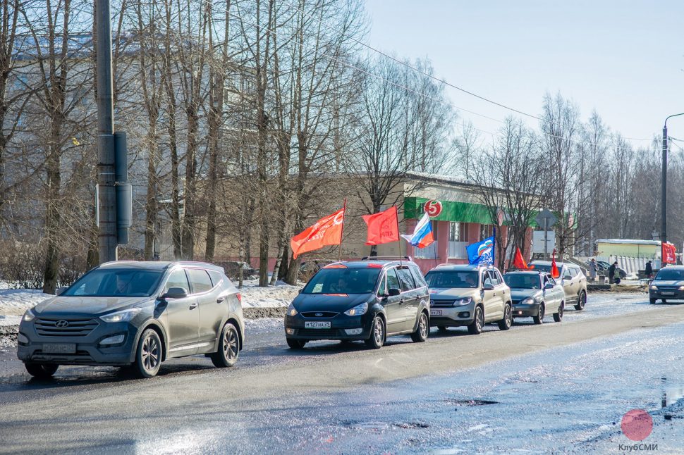 В Северодвинске прошёл автопробег, посвящённый Дню моряка-подводника